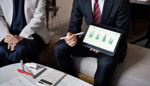 Manage Risk in Retirement Investment Planning